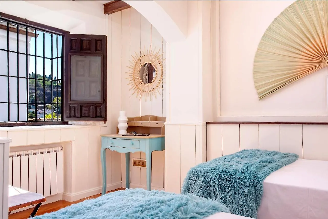 Genteel Home Mirador De Los Reyes Granada Holiday home